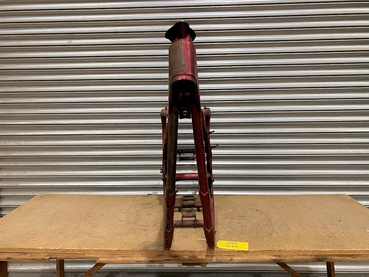 USED** FRAME AND SWINGING ARM BSA A10 1963 FRAME NUMBER: GA7 USED** FRAME AND SWINGING ARM BSA A10 1963 FRAME NUMBER: GA7