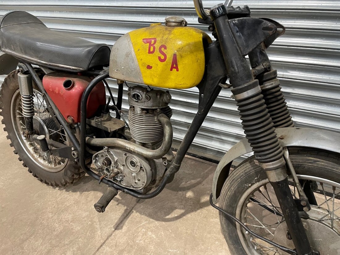 Garde-boue Avant Pour BSA B25 B44 Star Fire – Neuf, Acier Revêtu – Référence Aespares